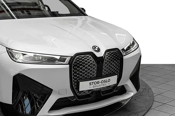 BMW Ix 2022 photo 2