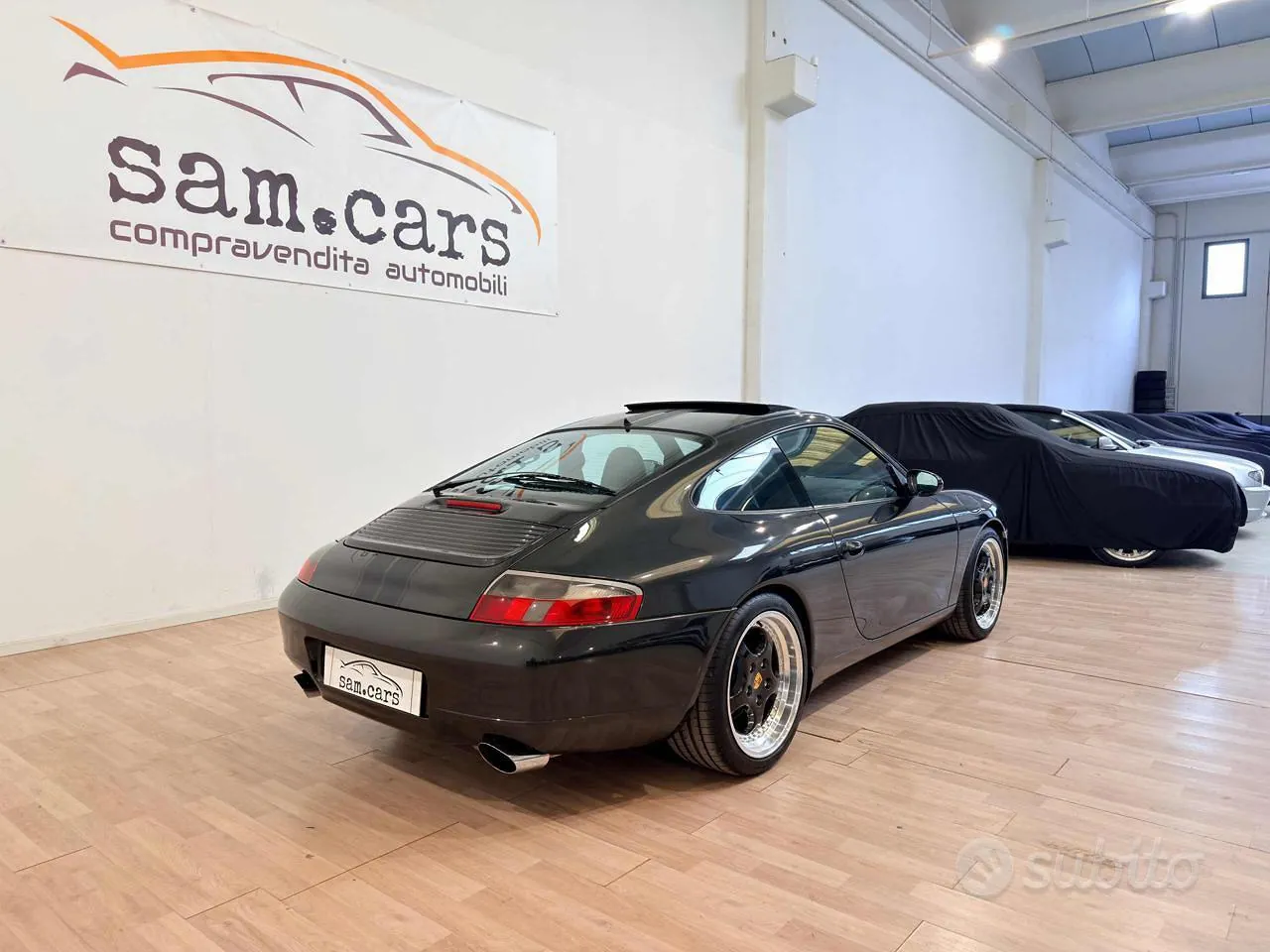 Porsche 911 Carrera 2000 photo 5
