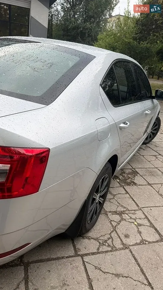Skoda Octavia 2019 photo 5