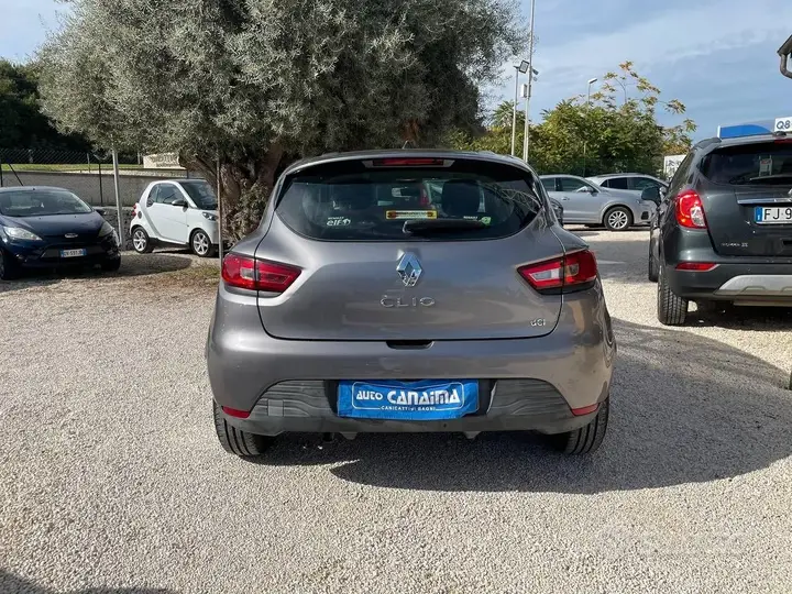 Renault Clio 2013 photo 5