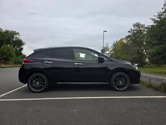 Nissan Leaf 2021 photo 5