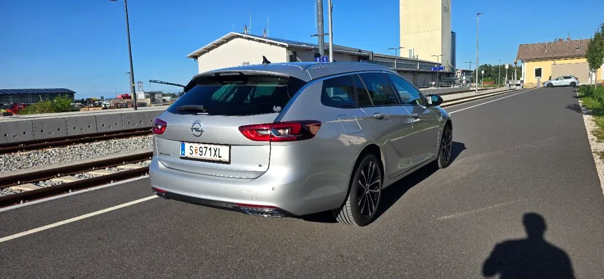 Opel Insignia 2022 photo 3
