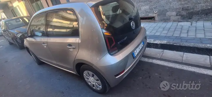 Volkswagen Up 2018 photo 3