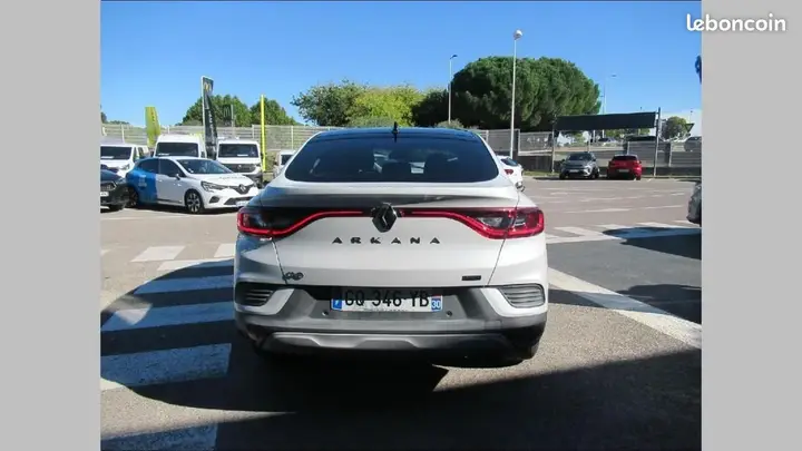 Renault Arkana 2023 photo 4