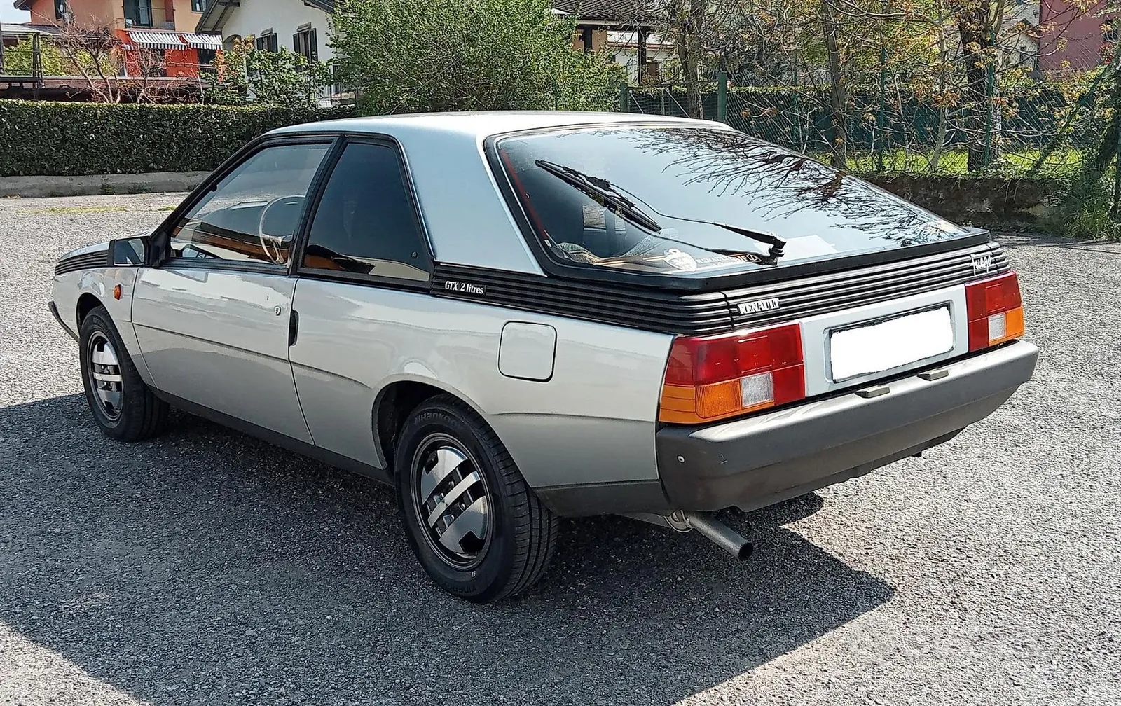 Renault Fuego 1980 photo 2