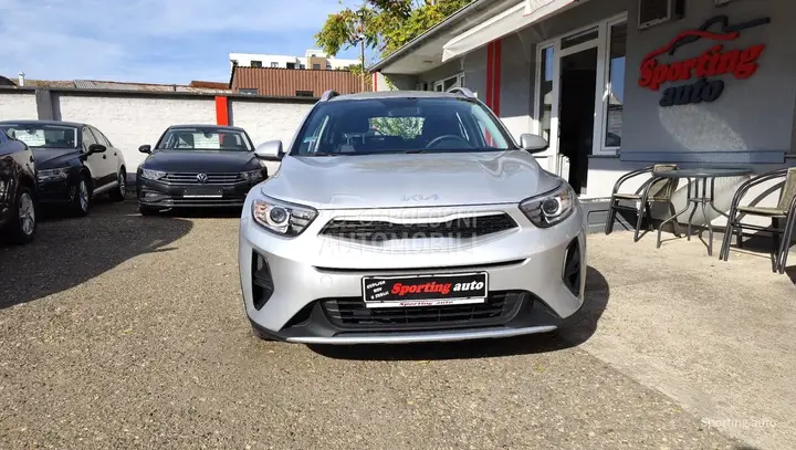 Kia Stonic 2023 photo 5