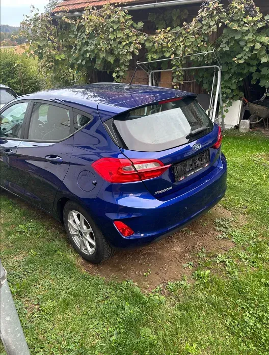 Ford Fiesta 2017 photo 2