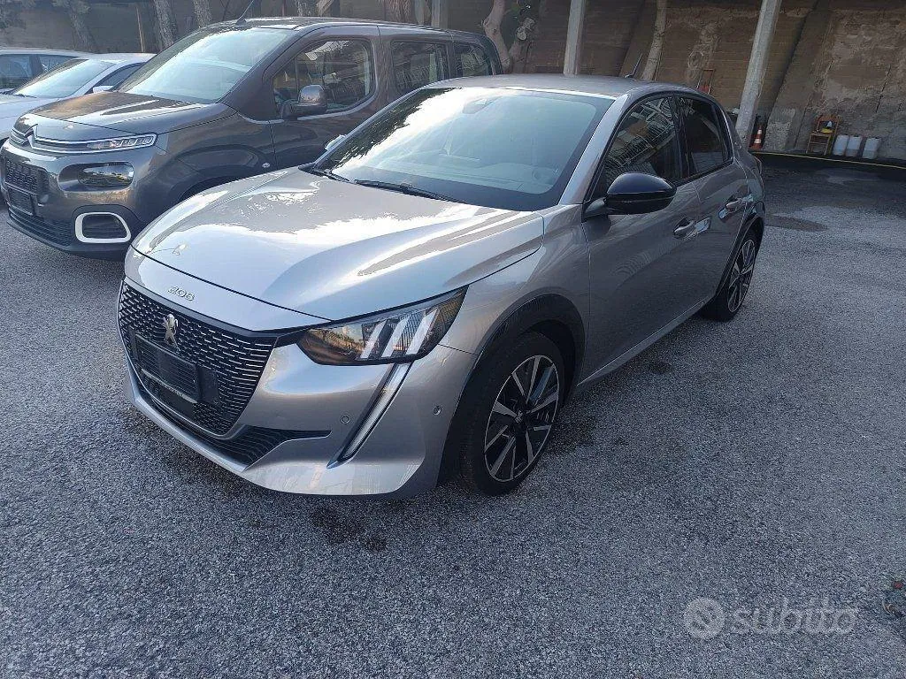 Peugeot 208 2022 photo 4