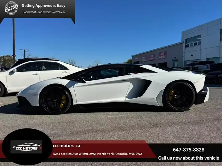 Lamborghini Aventador 2012 photo 4