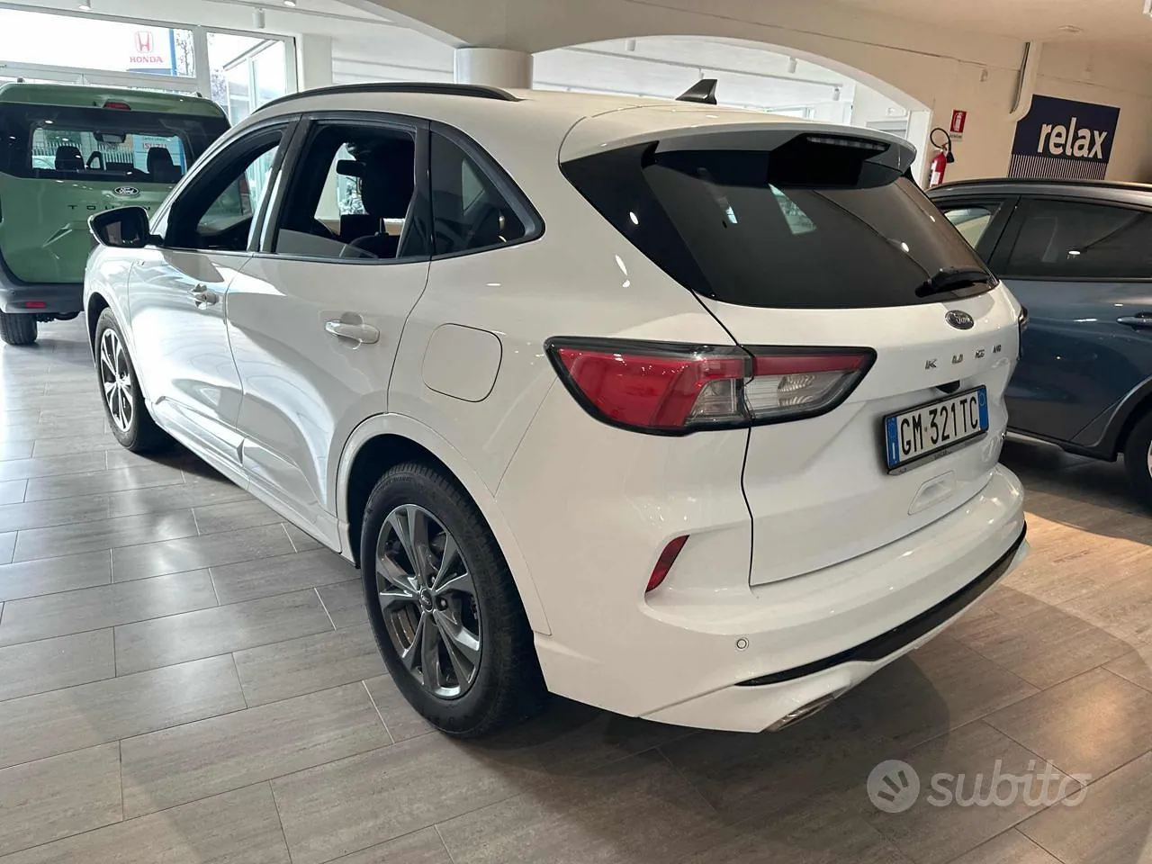 Ford Kuga 2023 photo 3