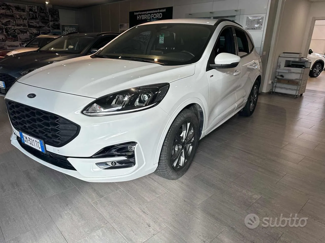 Ford Kuga 2023 photo 2