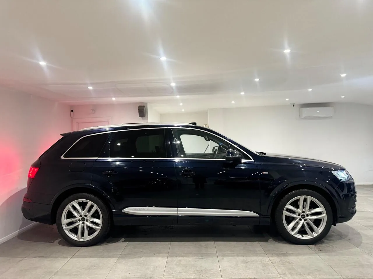 Audi Q7 2016 photo 5