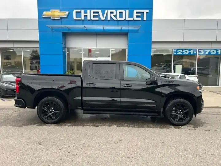 Chevrolet Silverado 1500 2026 photo 2
