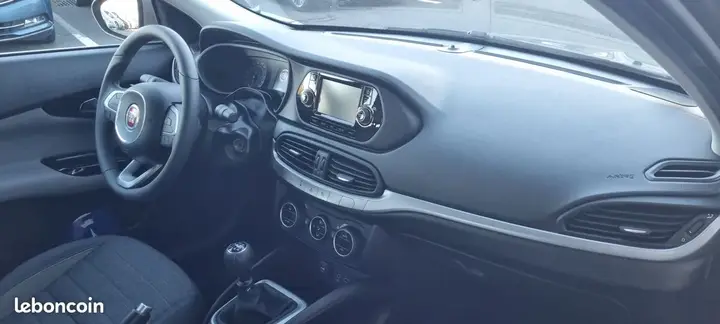 Fiat Tipo 2018 photo 3