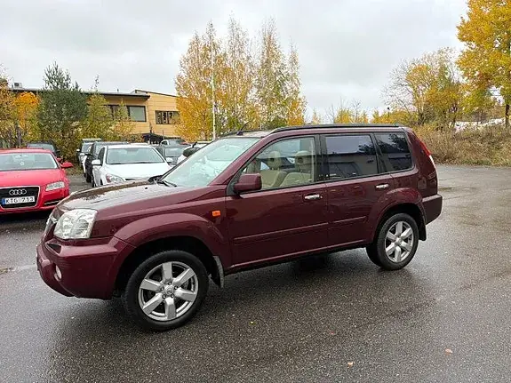 Nissan X-Trail 2003 photo 4