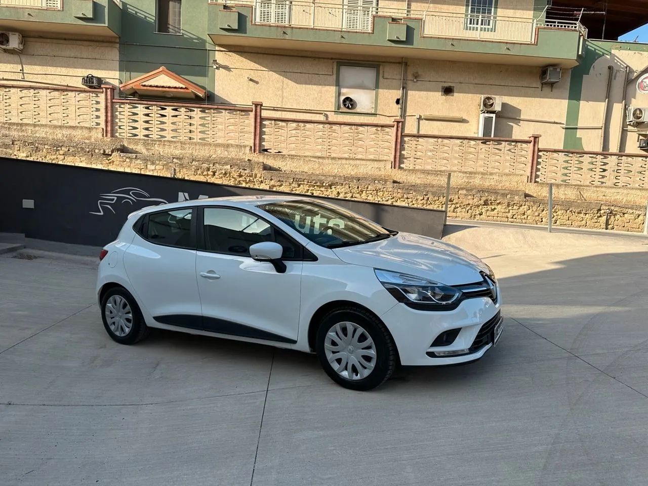 Renault Clio 2019 photo 3
