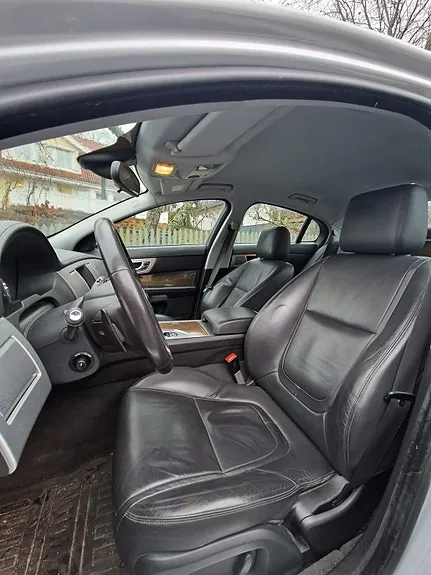 Jaguar Xf 2014 photo 5