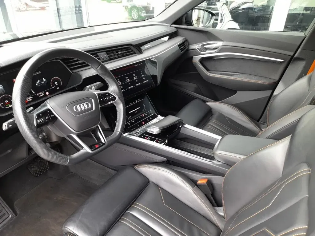 Audi E-Tron 2022 photo 3