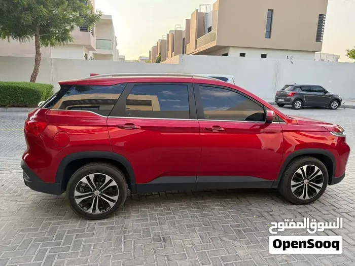 Chevrolet Captiva 2023 photo 2
