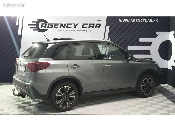 Suzuki Vitara 2023 photo 4
