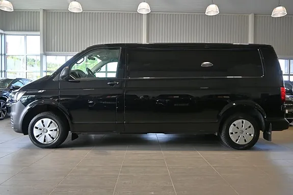 Volkswagen Transporter 2024 photo 2