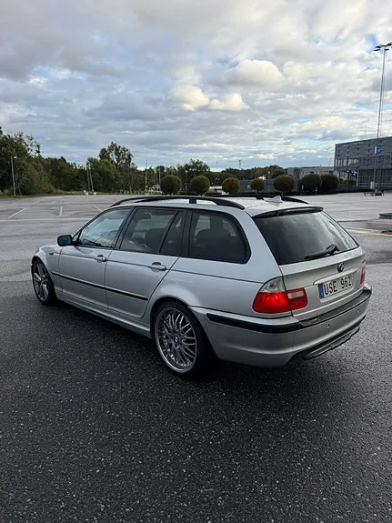 BMW 330I 2004 photo 3