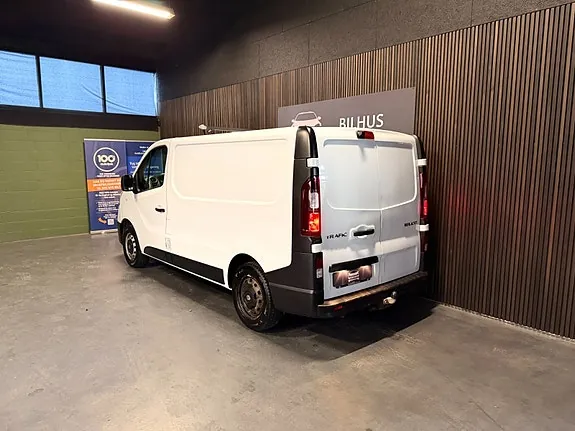 Renault Trafic T29 2015 photo 4