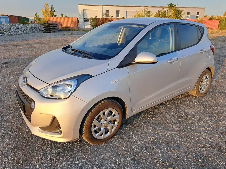 Hyundai I10 2017 photo 3