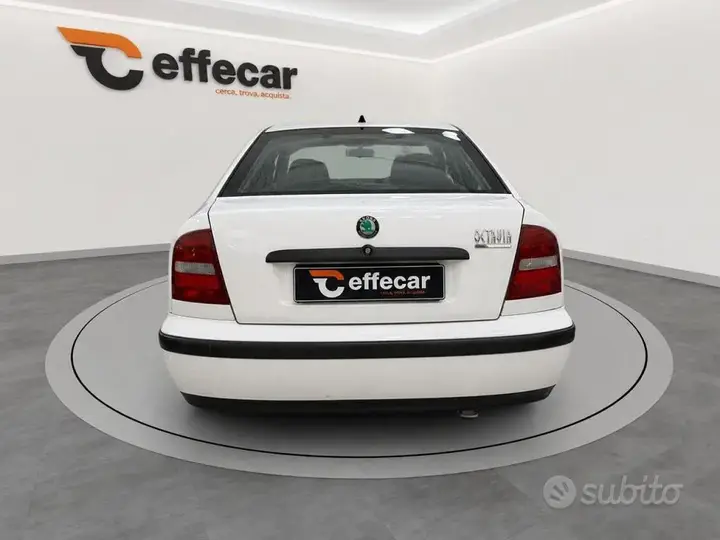 Skoda Octavia 1998 photo 5