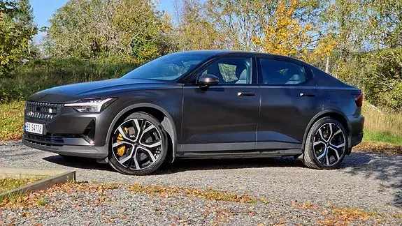 Polestar 2 2023 photo 2