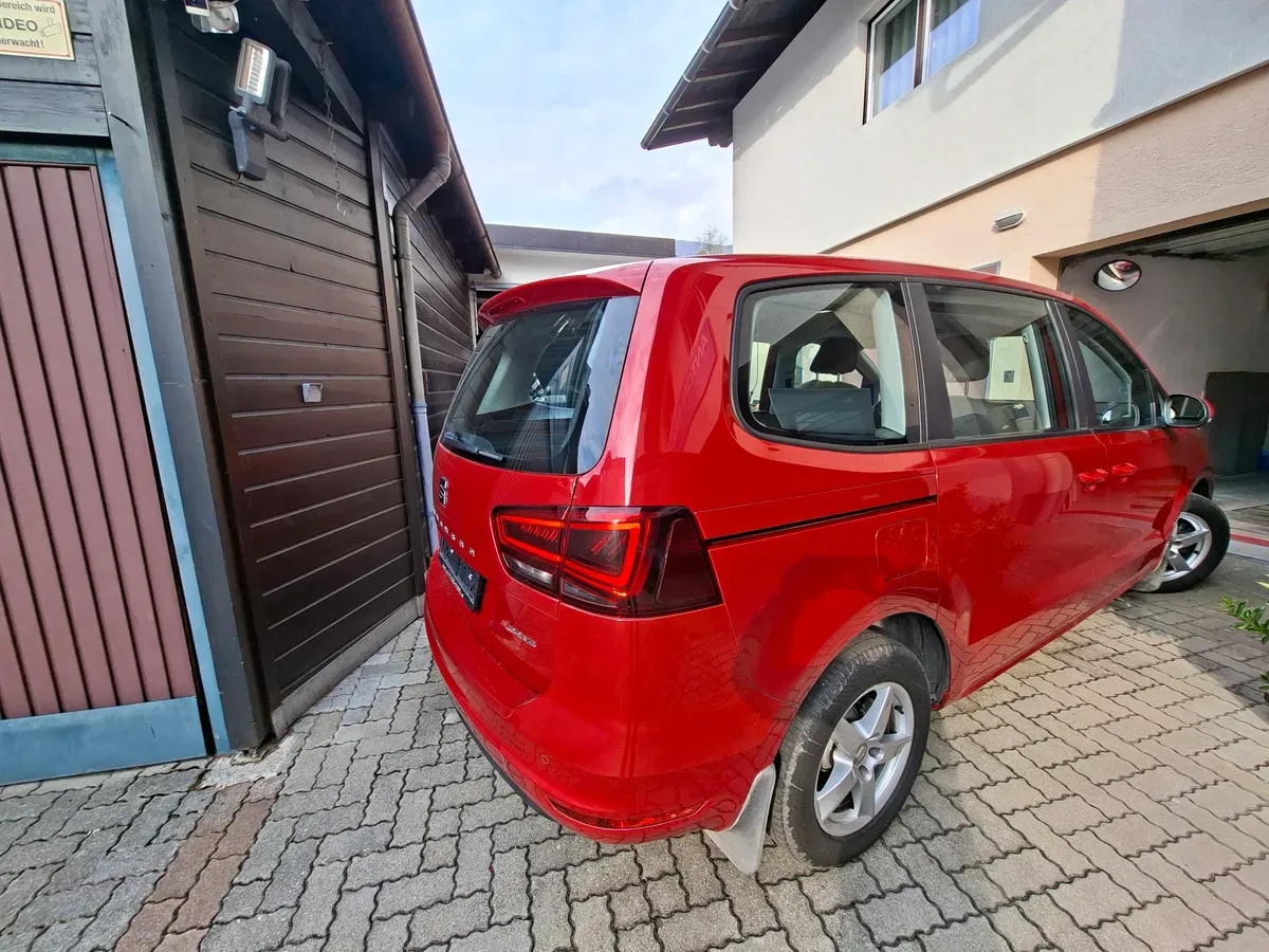 Seat Alhambra 2015 photo 2