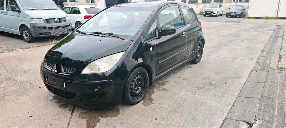 Mitsubishi Colt