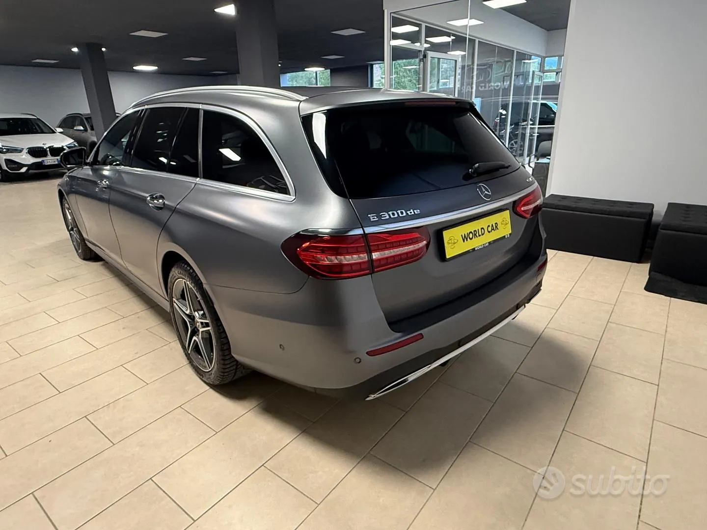 Mercedes-Benz E-Class 2022 photo 4
