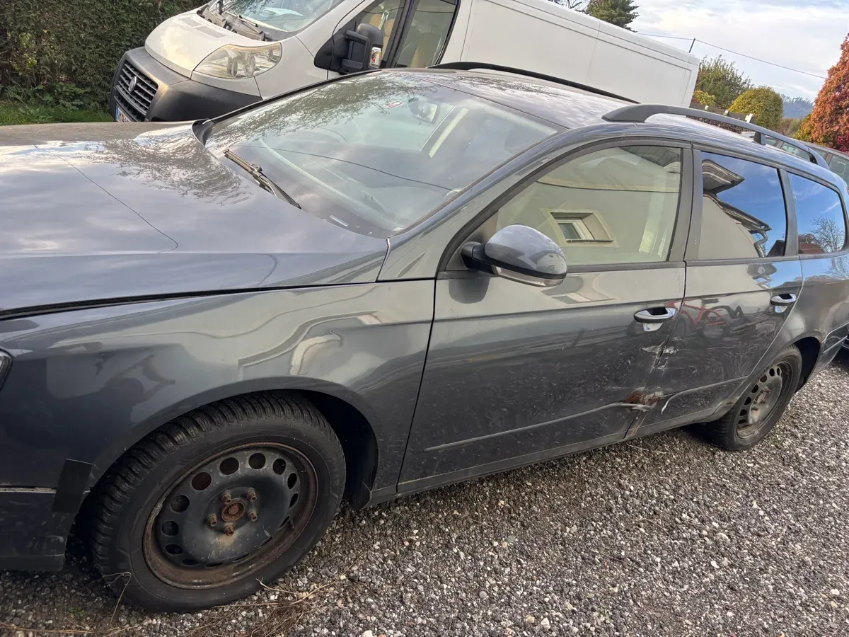 Volkswagen Passat 2009 photo 3