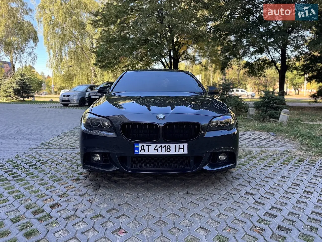 BMW 5 Series 2012 photo 5