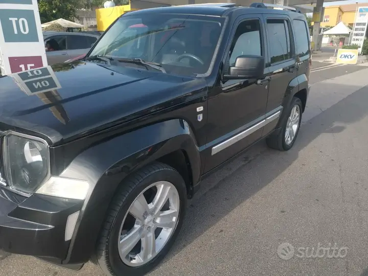 Jeep Cherokee 2013 photo 3