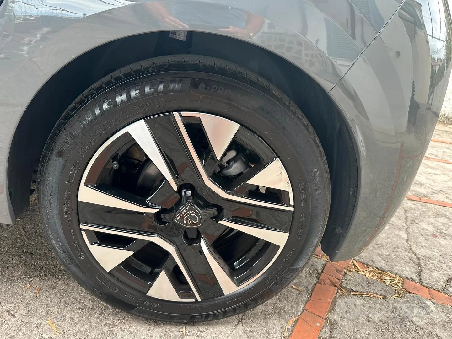 Peugeot 208 2025 photo 4