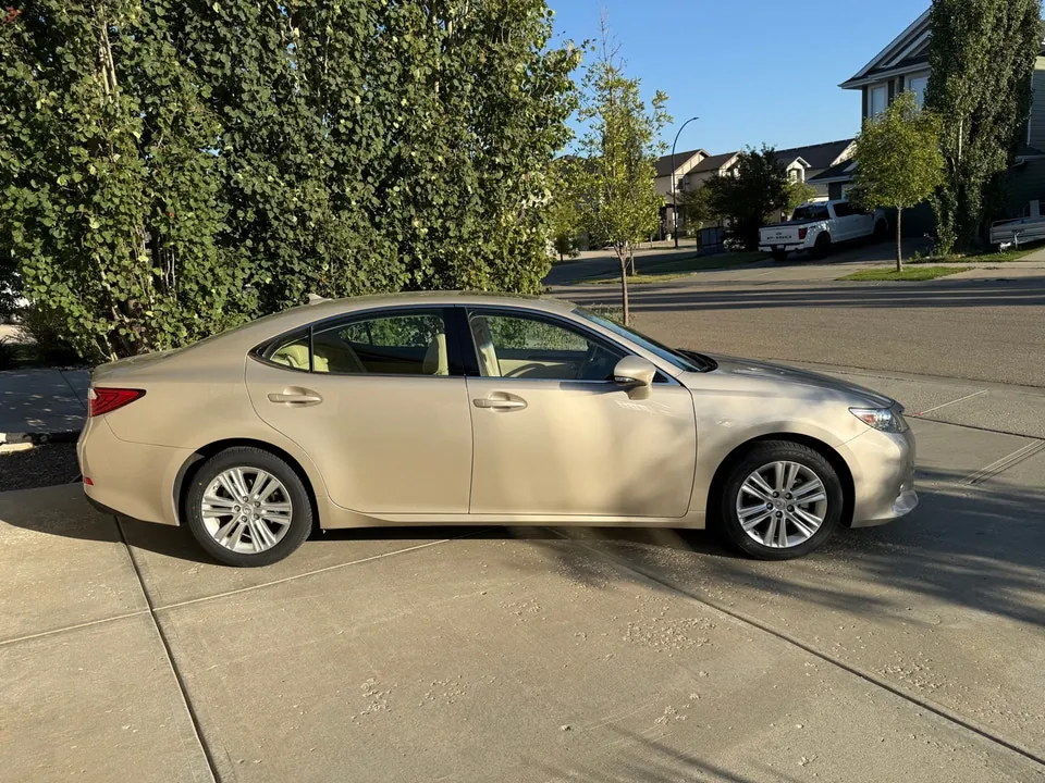 Lexus Es350 2013 photo 4