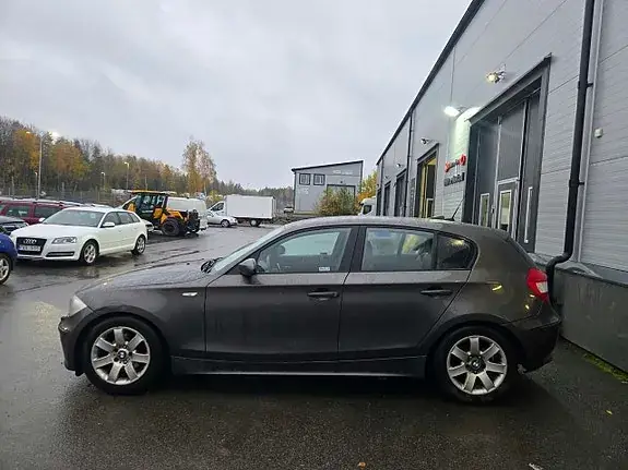 BMW 120I 2005 photo 3