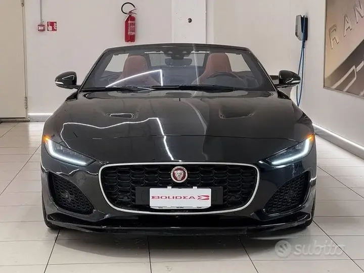 Jaguar F-Type 2021 photo 2