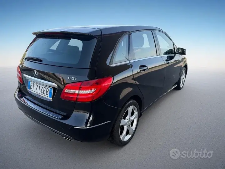 Mercedes-Benz B 2013 photo 4