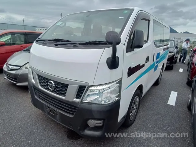 Nissan Nv350Caravan Dx 2016 photo 4
