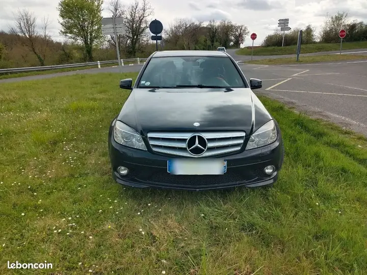 Mercedes-Benz C220 2009 photo 3