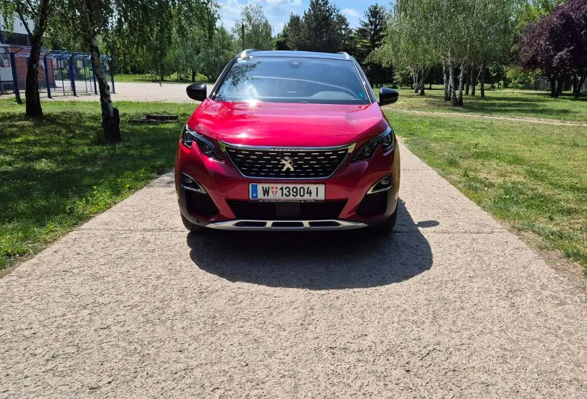 Peugeot 5008 2020 photo 2