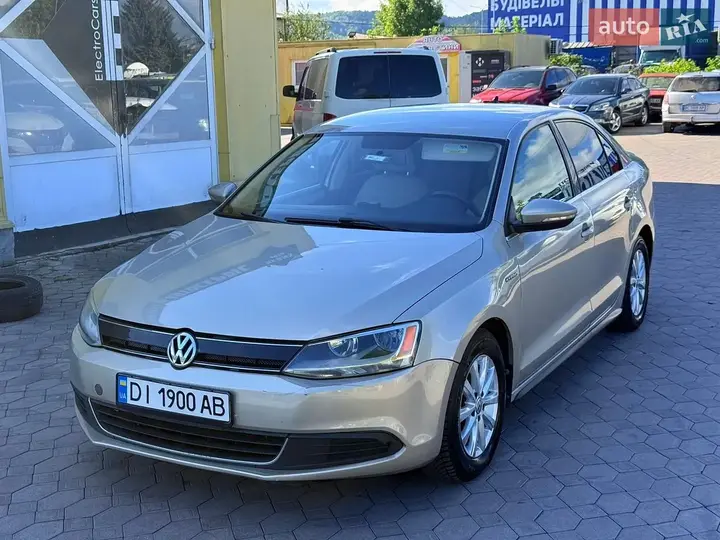 Volkswagen Jetta 2012 photo 2