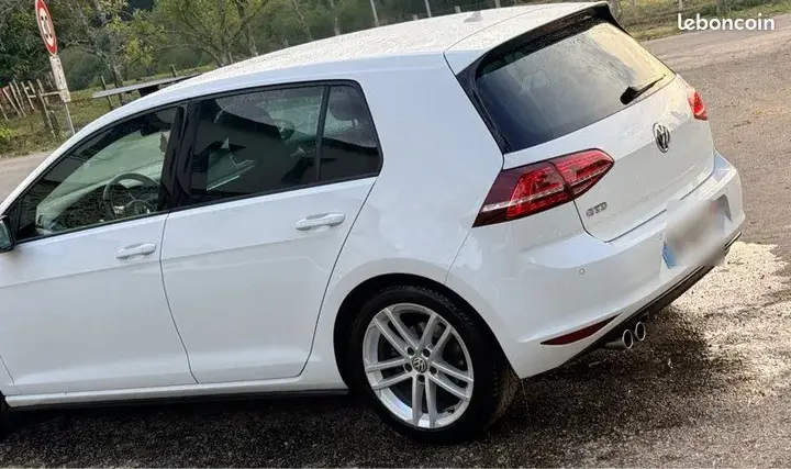 Volkswagen Golf 2015 photo 3