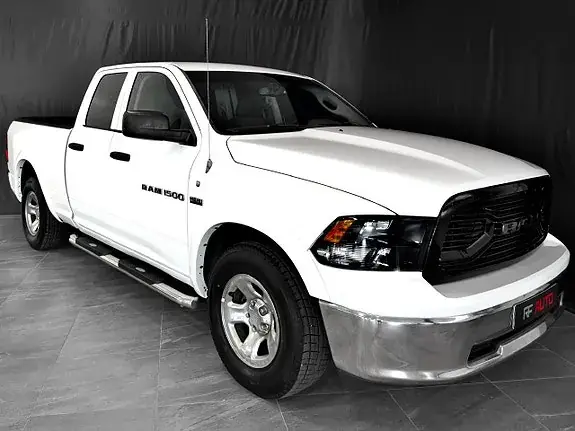 Dodge Ram 1500 2012 photo 2