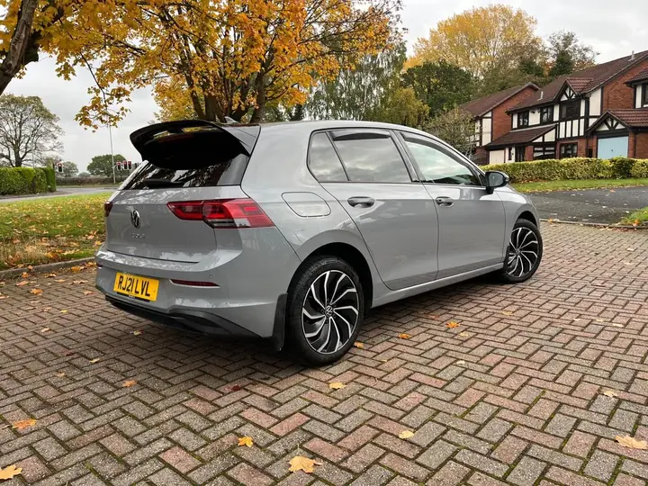Volkswagen Golf 2021 photo 4