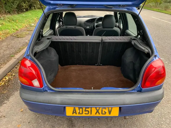 Ford Fiesta 2002 photo 5