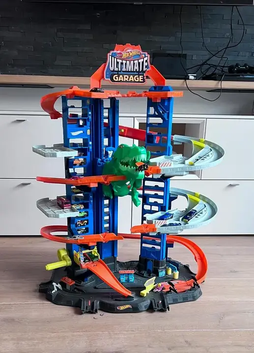 Hot Wheels Ultimate Garage